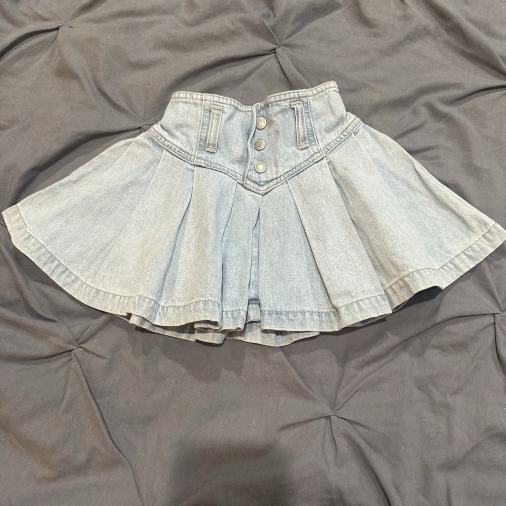 Y2K Vintage Jordache Girls Light Wash Denim Pleated Skirt Size 2T High Waist